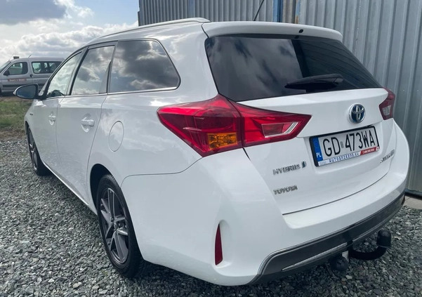 Toyota Auris cena 48900 przebieg: 202418, rok produkcji 2015 z Gniezno małe 326